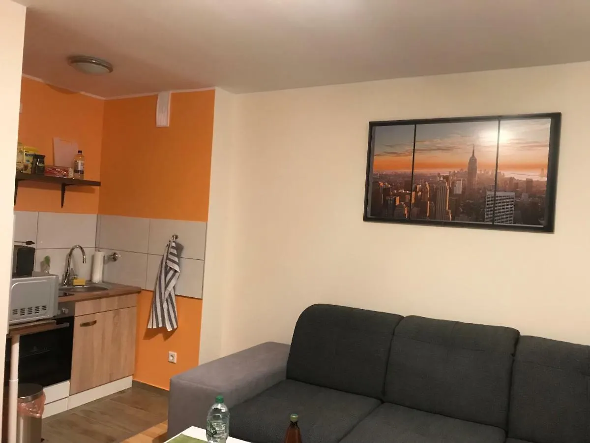 City Appartment Near Dusseldorf Mainstation!